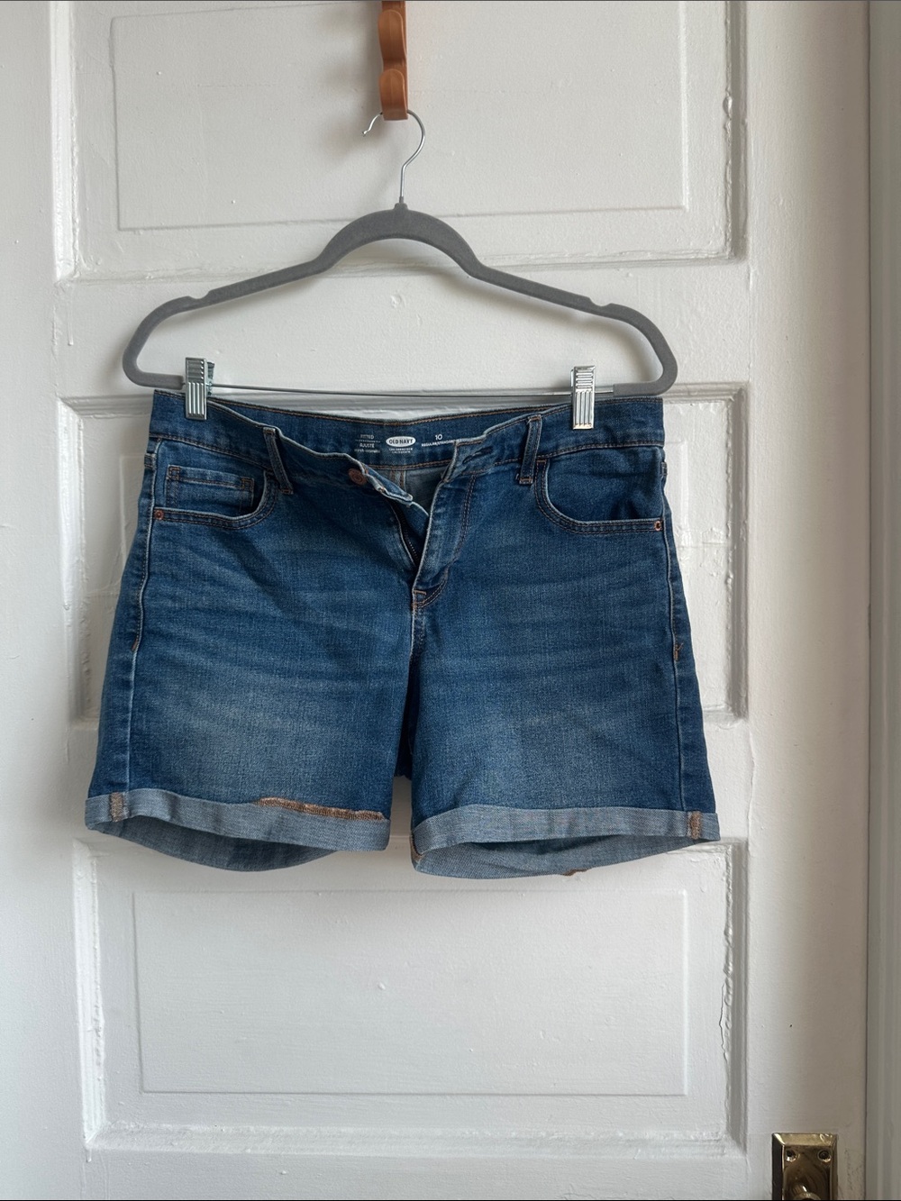 Old Navy Blue Rolled-Hem Denim Shorts